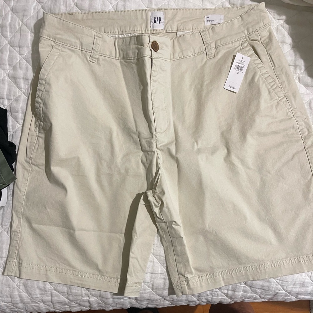 Women’s GAP Factory Shorts